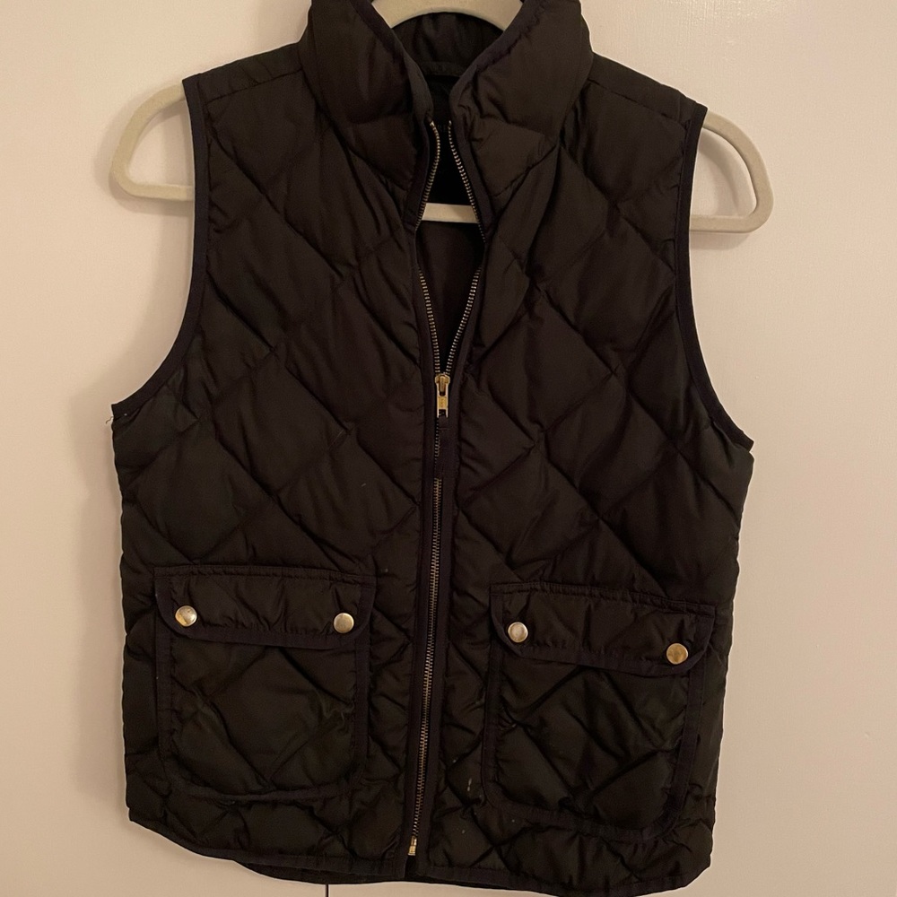 J Crew Puffer Vest: Black